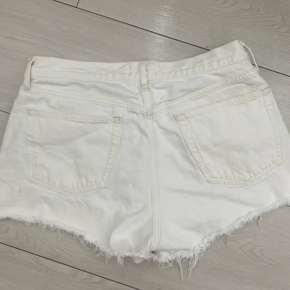 Agolde Parker Vintage Cut Off Short in Tissue - Picture 6 of 6